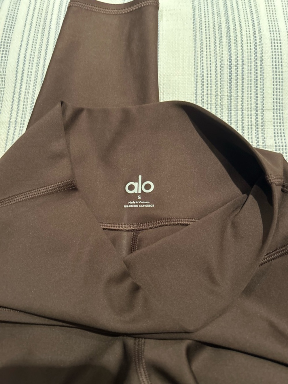 Alo Brown High-Waist Leggings & Sports Bra Set - Picture 3 of 7